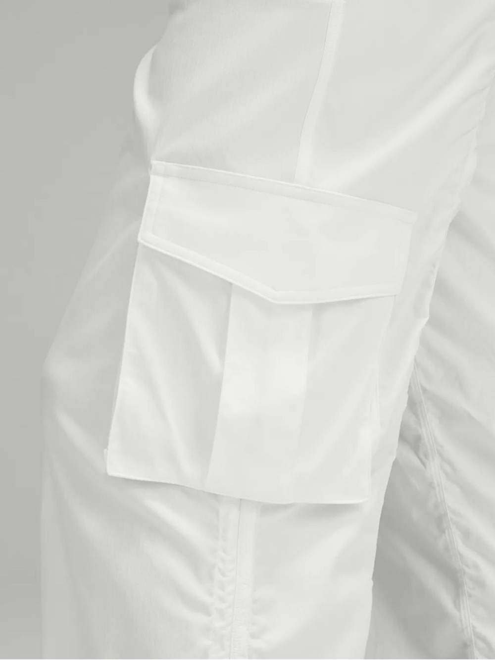 Lululemon Dance Studio Relaxed-Fit Mid-Rise Cargo Pant Size Large - Picture 5 of 14